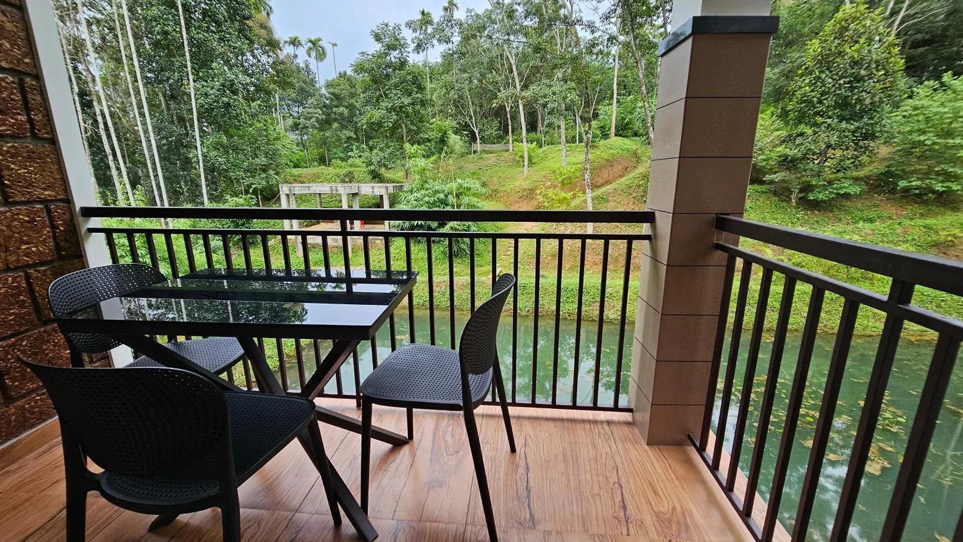 Casta Wild Resort Batheri Apartmán